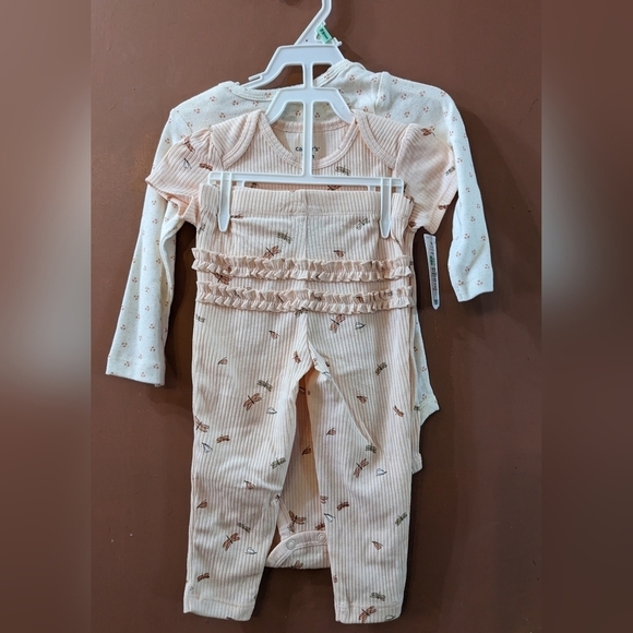 New Carter's 3pc onesie & pants set, size 18 months, TG - Picture 1 of 5